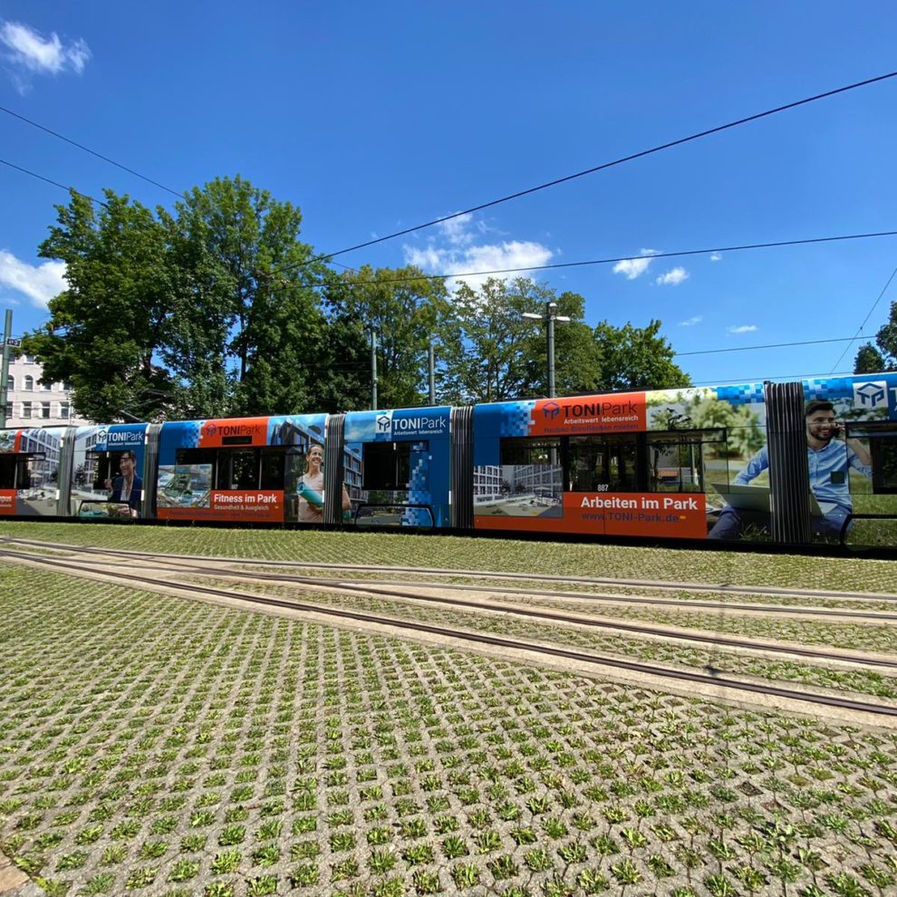 TONI Park Bahn Design Nani Vinken